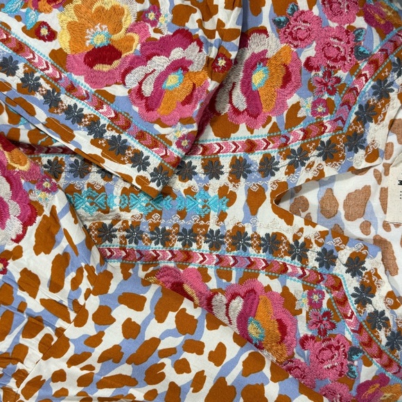 Chic Bohemian Floral Embroidered Top - Multicolor - Picture 5 of 5